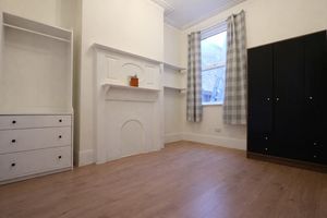 Photo 19- click for photo gallery